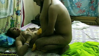 Indian hot bhabhi having romantic sex with punjabi boy! Real telugu sex